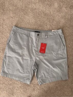 NWT Lucky Brand Light Flat Front Men's Shorts